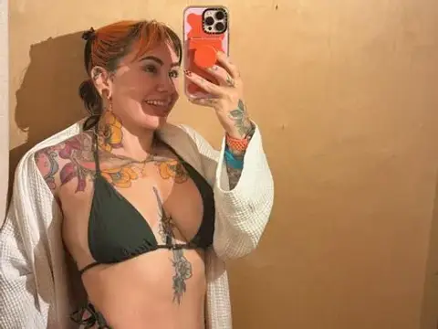 Golden hour or golden shower?